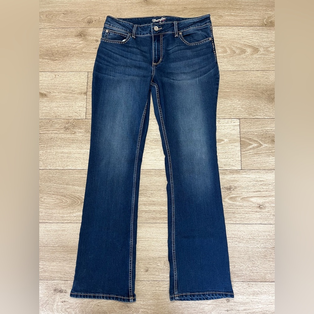 Women’s Wrangler Bootcut Mid-Rise Jeans 34x33 Blue Denim